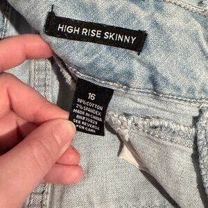 High Rise Skinny Jeans - Light Blue